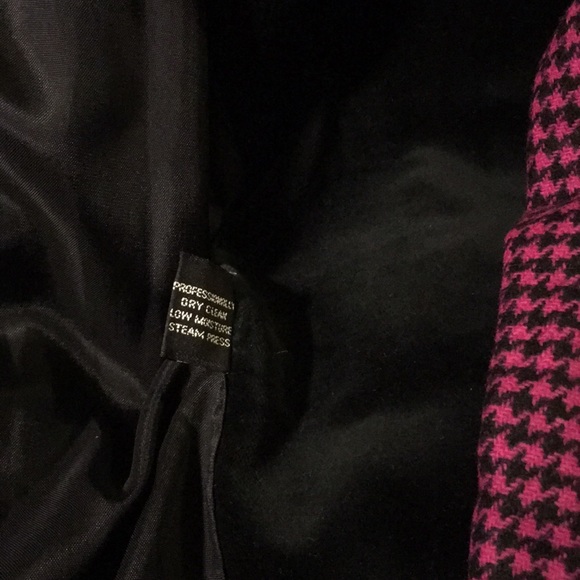 VTG Two Sided Button Swing Coat. - Picture 6 of 9